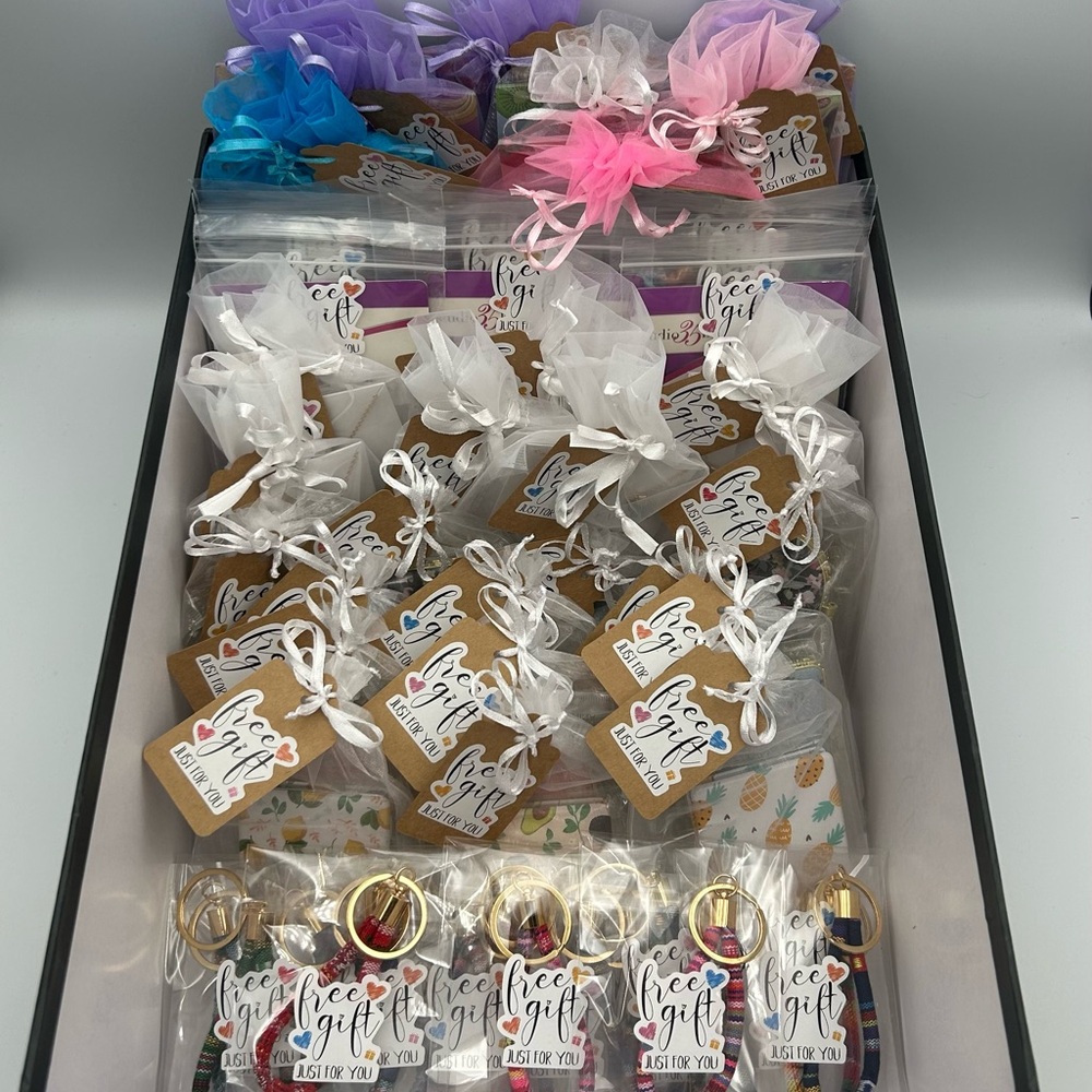 Free gift bag with every purchase!